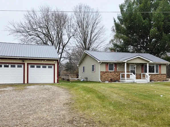 2617 Dale Dr, Six Lakes, MI 48886