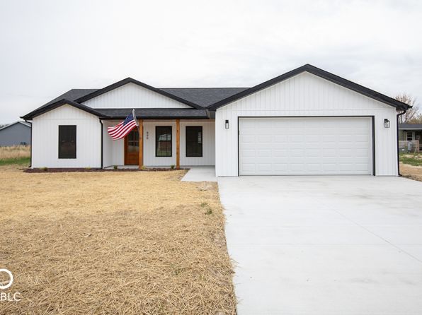 890 Henry St, North Vernon, IN 47265