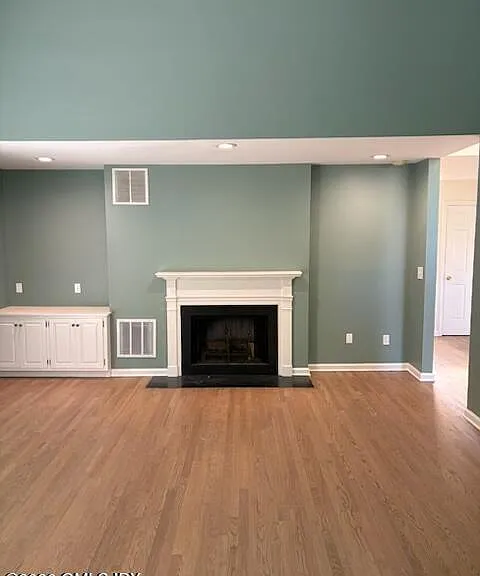 314 W Lyon Farm Dr — Photo 4