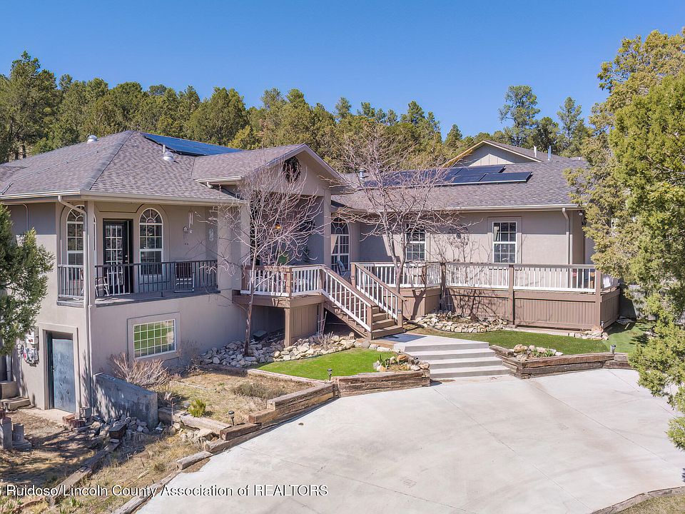 1st image of 111 Coker Ln