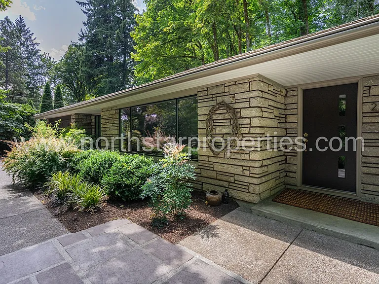 236 Pine Valley Rd — Photo 5