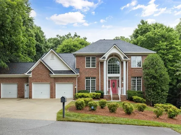 2785 Gray Moss Dr, Clemmons, NC 27012