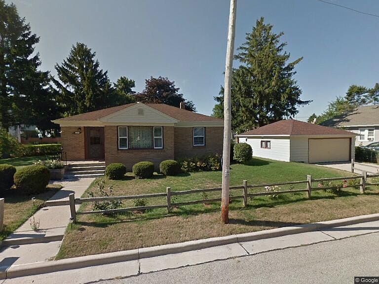 2nd image of 1605 Athaleen Ave