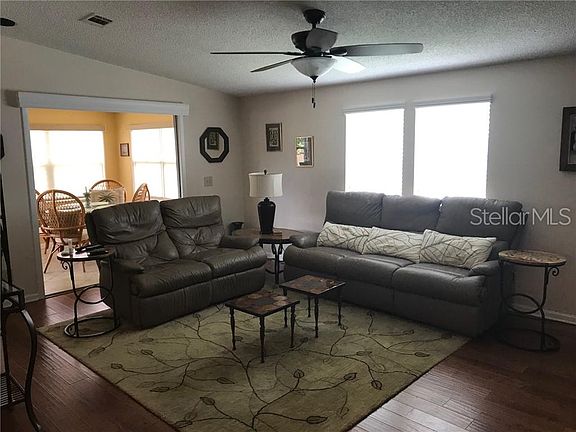 3rd image of 1619 Bay Meadows Ln