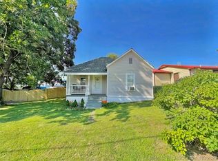 715 W Keetoowah St, Tahlequah, OK 74464