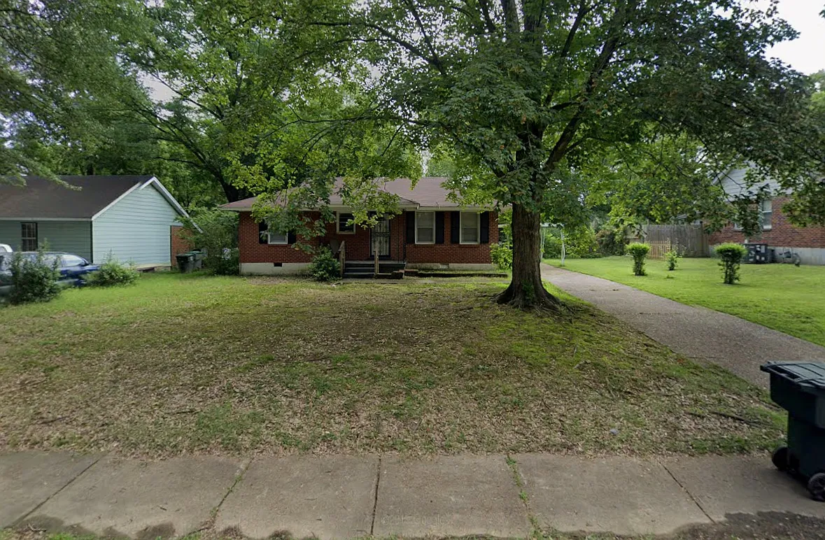4 bed, 1412 sqft, $1,800 — Photo 1