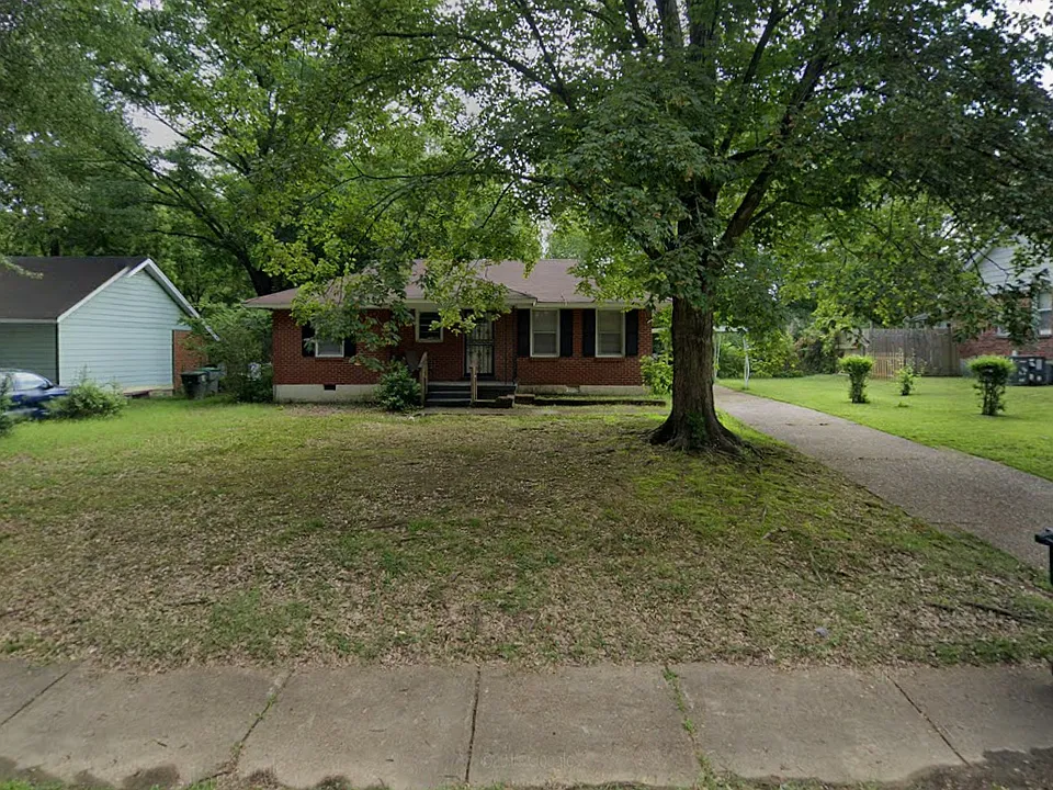 3332 Beechmont St