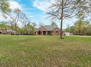 28714 Champions Ridge Rd, Magnolia, TX 77354