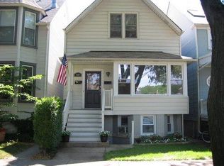 3547 N Marshfield Ave, Chicago, IL 60657