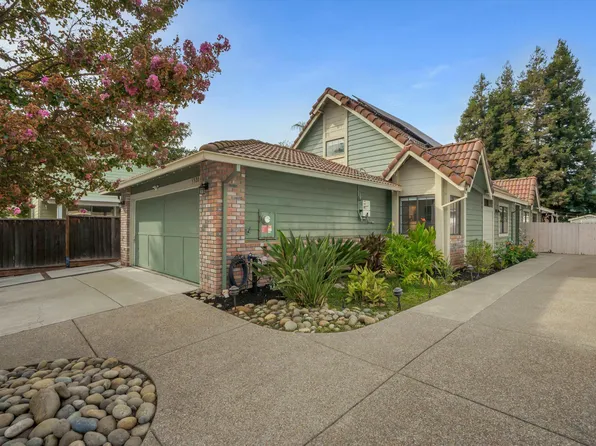 5520 Rainflower Dr, Livermore, CA 94551