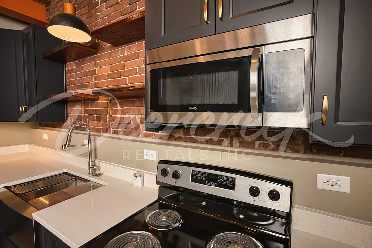 890 5th Ave #2 — Photo 9