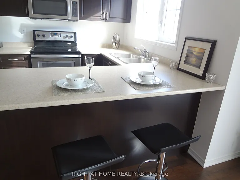 47 Hays Blvd #10 — Photo 8
