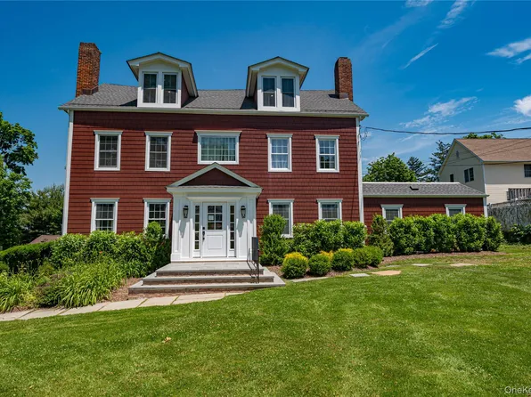 68 Nassau Road, Huntington, NY 11743