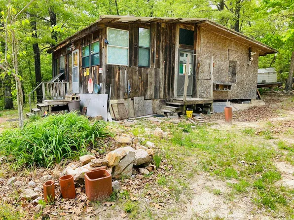 295 Pleasant Valley Rd, Calico Rock, AR 72519