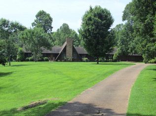 5035 Village Rd, Cookeville, TN 38506