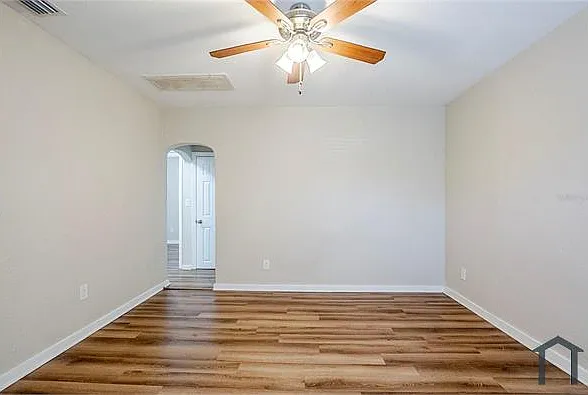 1769 Dayton St S — Photo 4