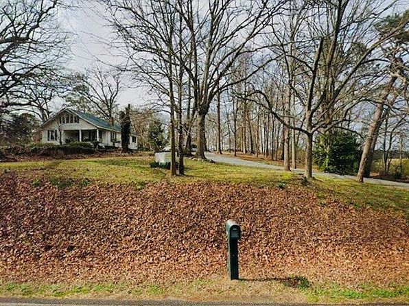 329 Gilbert Rd