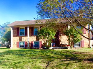 2158 Mulberry St, Salem, VA 24153