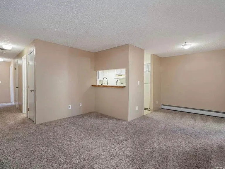 61 Newark St #A — Photo 8
