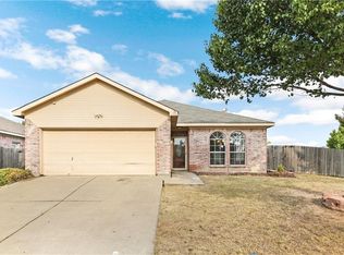 7209 Park Creek Cir E, Fort Worth, TX 76137