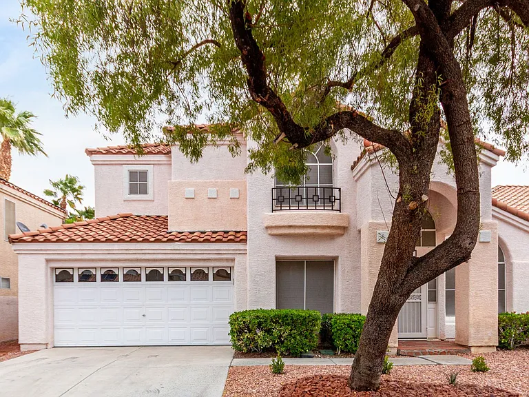 2412 Shady Vista Dr — Photo 2