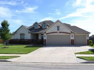2805 Moving Water Ln, Pflugerville, TX 78660