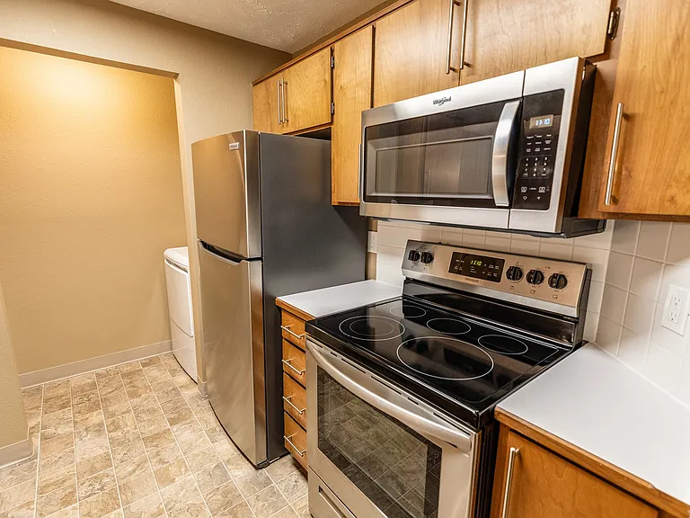 Graymayre Crossing Apartments — Photo 45
