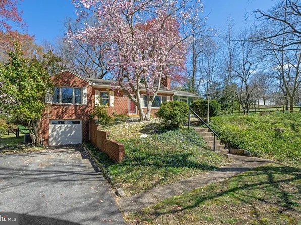 9600 Potomac Dr, Fort Washington, MD 20744