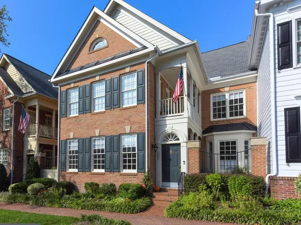 1207 Wilkes St, Alexandria, VA 22314