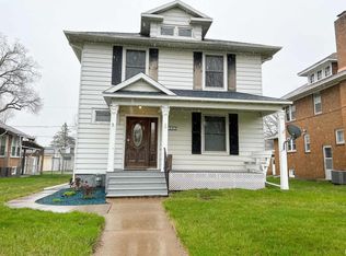 1407 N 3rd St, Clinton, IA 52732