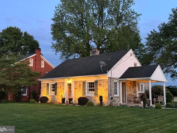 1262 Graystone Rd, Manheim, PA 17545