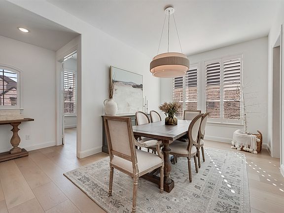 5th image of 3308 Zenyatta Ct