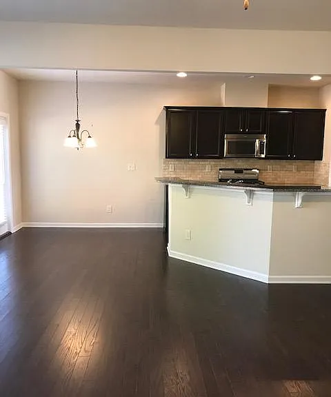 930 Township Cir — Photo 14