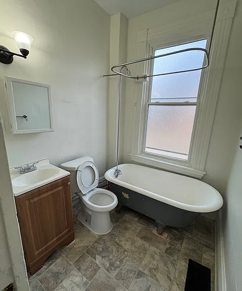 1044 Rosemont Ave — Photo 5