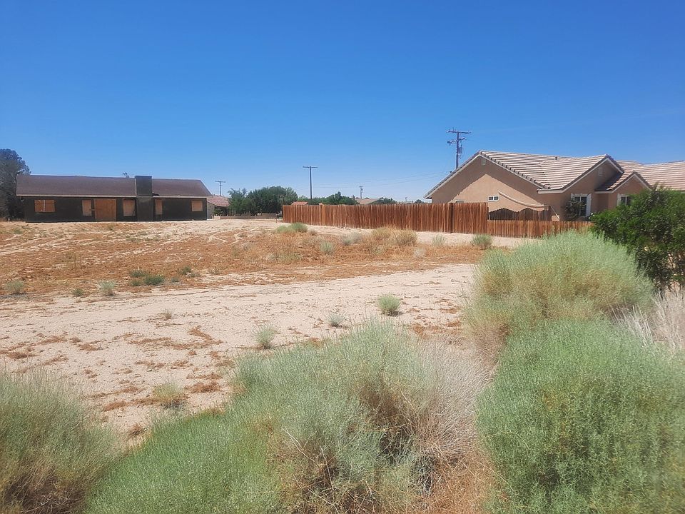 1st image of 1 Rea Ave