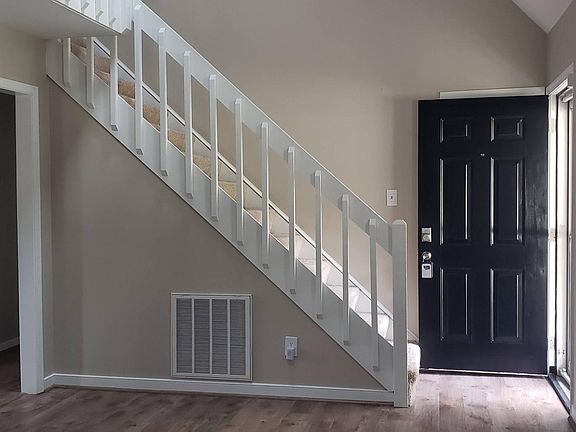 Living Area - Open Loft