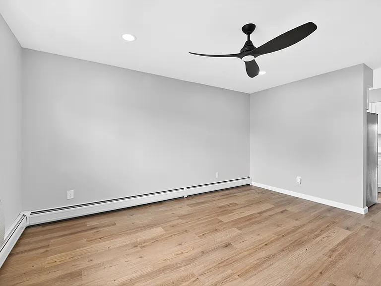 52 Naples Ave #5LL — Photo 12