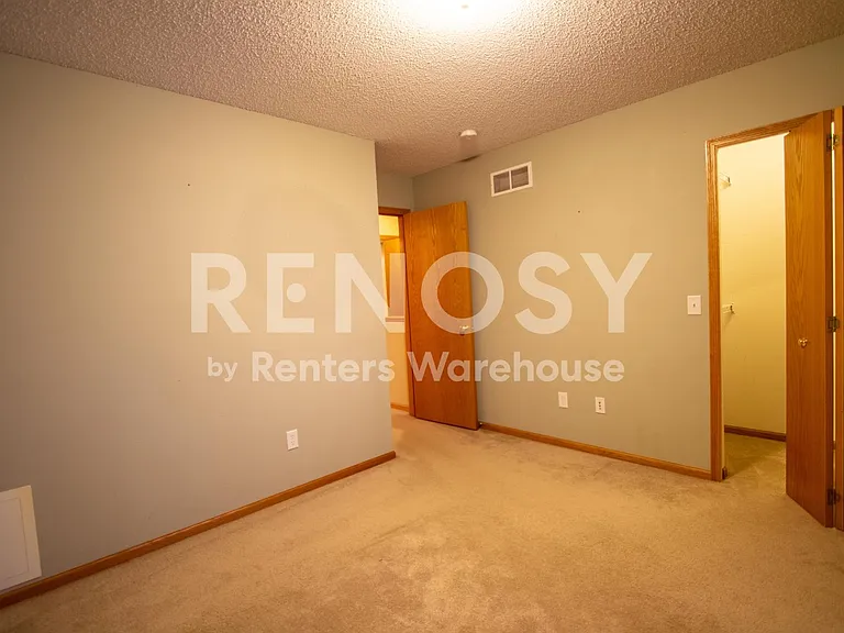 16477 Timber Crest Dr SE — Photo 16