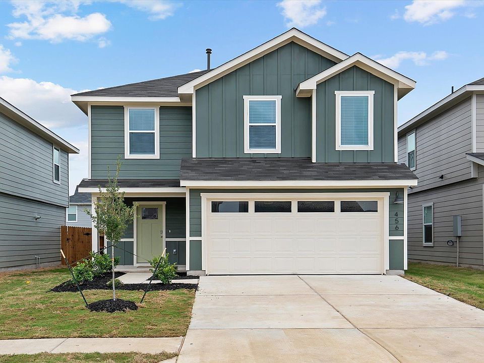 1st image of 456 Sandringham Loop