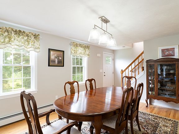 5th image of 26 Old West Brookfield Rd