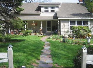 20 County Rd, North Branford, CT 06471