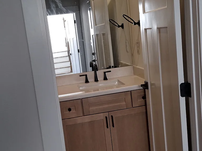 110 Woodview Ln — Photo 10