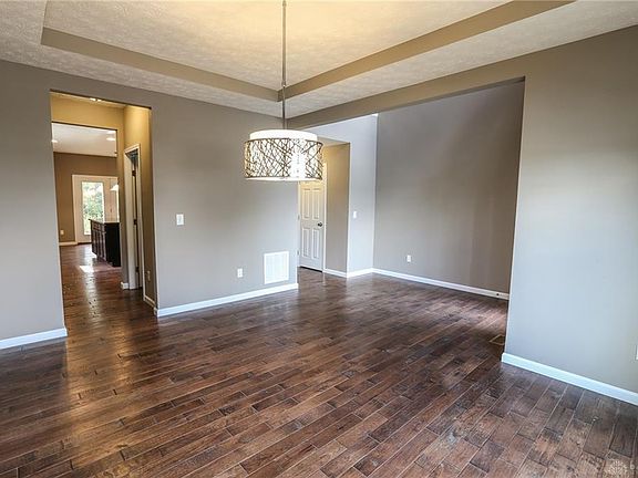 4th image of 1167 Scarlet Oak Dr