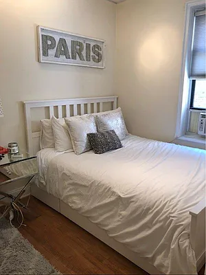 Rented by R New York | media 10