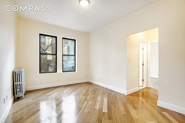 Rented by Compass | media 14