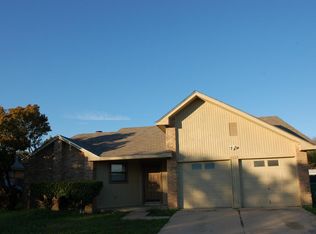 10224 Little Valley Rd, Fort Worth, TX 76108