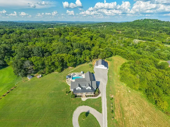 756 Greenwood Rd, College Grove, TN 37046
