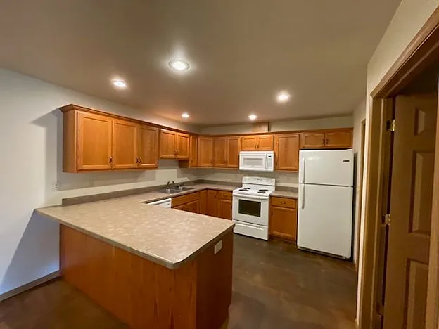 620 Saxonwood Rd #620