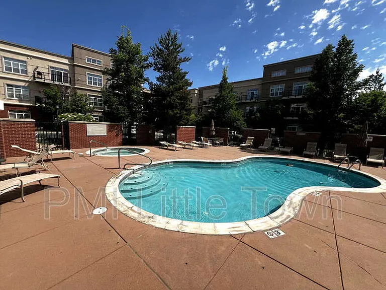 5677 Park Pl #104D — Photo 18
