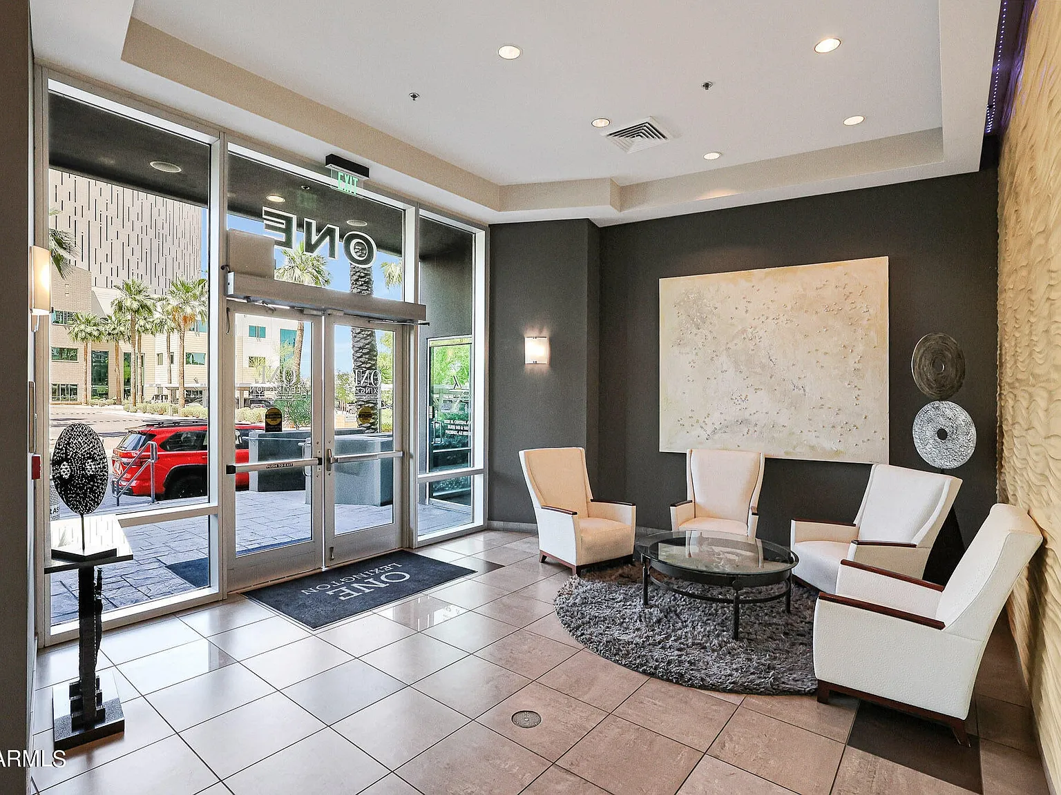2 bed, 1169 sqft, $2,200 — Photo 4
